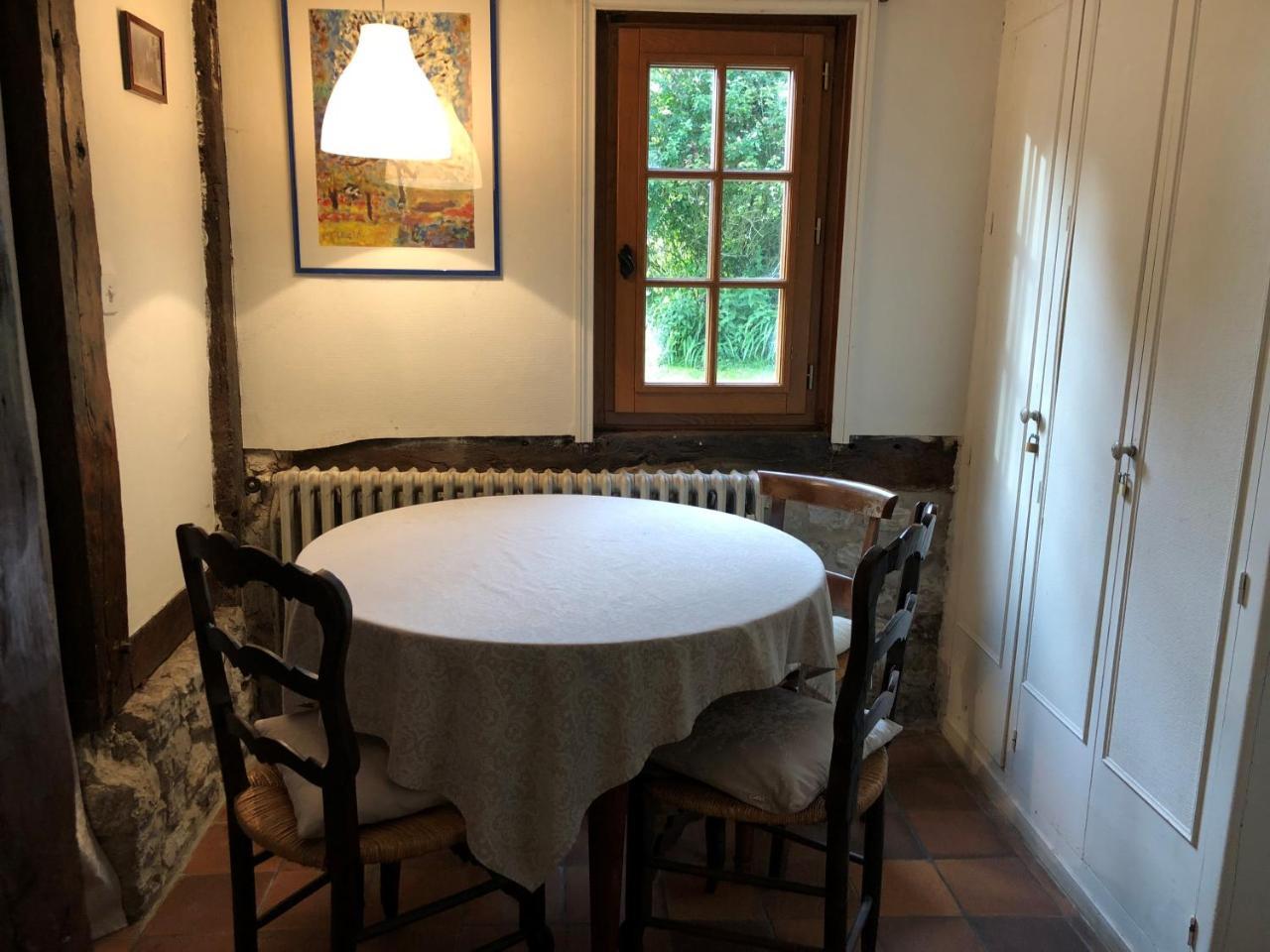Maison Normande آوبيرفيل المظهر الخارجي الصورة