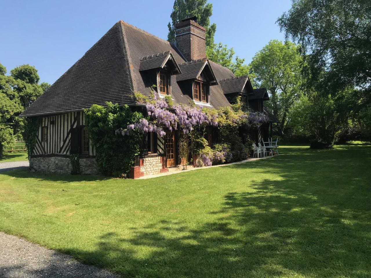 فيلا Maison Normande آوبيرفيل المظهر الخارجي الصورة